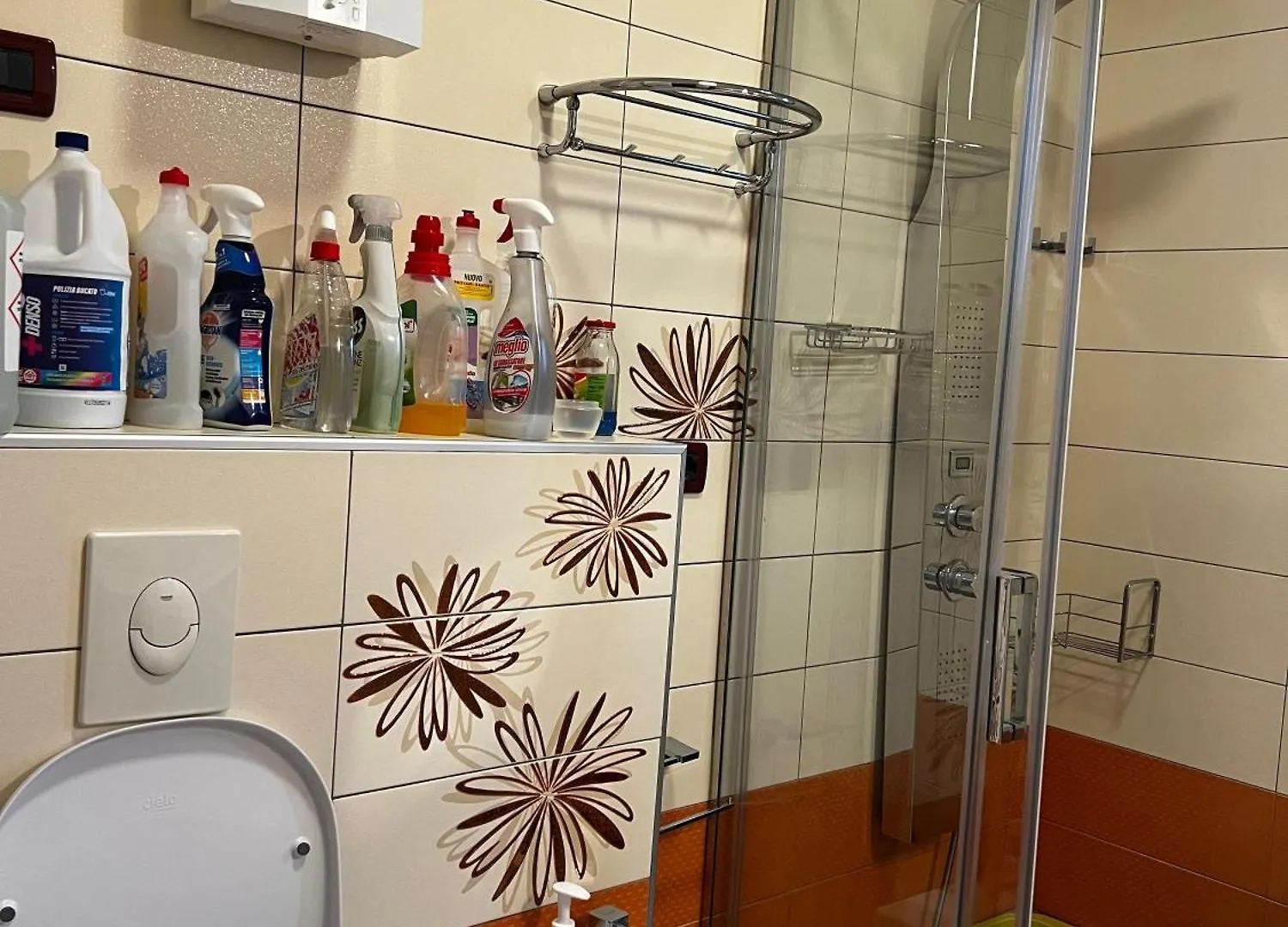 Elderwood Haven Apartment Tirana 0*,